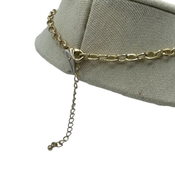 Gold Tone Chunky Stamped Wide Chain Link Necklace 22 in Shiny Textured Modern - Picture 5 of 6